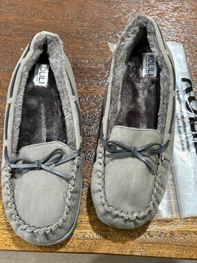 Kolili Women's Gray Fur Lined Moccasins Slippers Shoes sz 9.5 NEW NIP